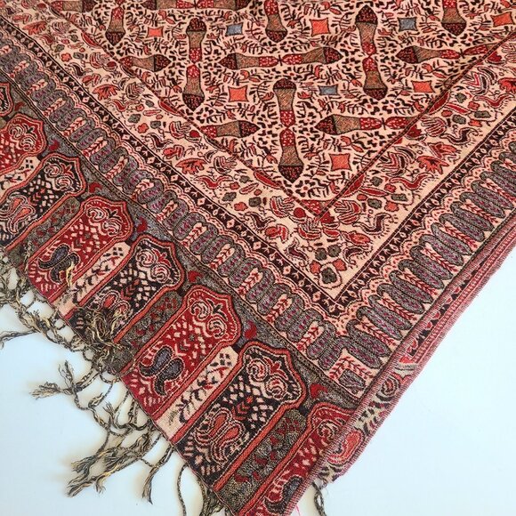 large red and brown scarf/shawl with fringes. - Picture 3 of 7